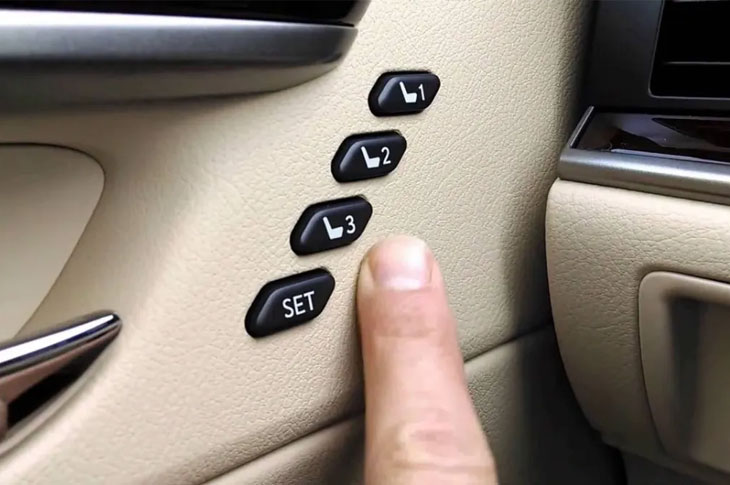 مموری صندلی